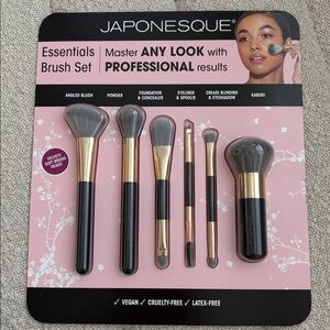 Japonesque Makeup Brush Set